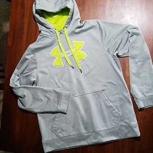 Under Armour Hooded sweatshirt